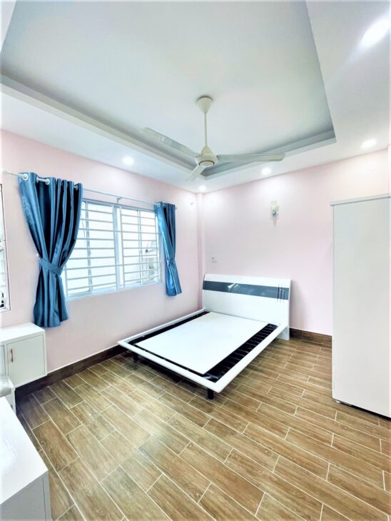 Bán nhà đường Hòa Hảo, Quận 10 HXH, 45m2 3 tầng 3PN chỉ 5,4 tỷ.