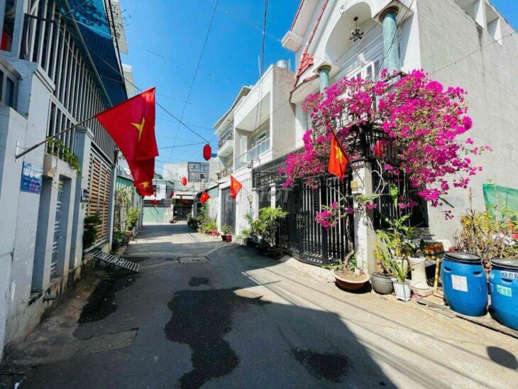 Bán đất thổ cư 81m², Q.9, Đình Phong Phú, 4.9 tỷ, sổ hồng