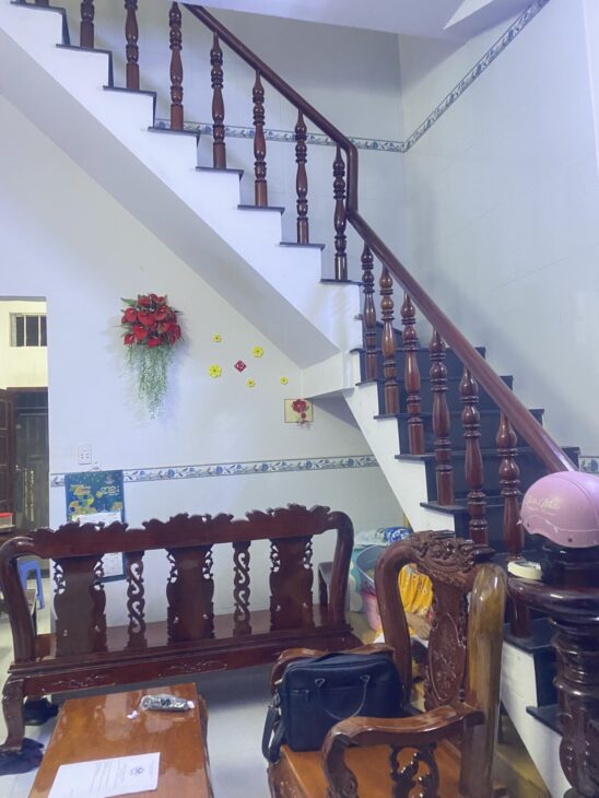 ☘️☘️☘️ NHÀ 2 MẶT HẺM – HẺM XE HƠI – NHÀ MỚI XÁCH VALI VÀO Ở NGAY- 10 PHÚT DI CHUYỂN QUA Q.7 – PHÀ