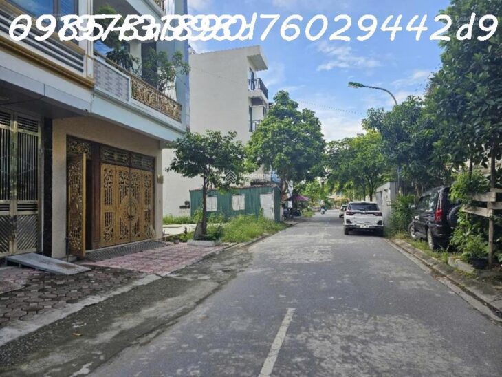 Bán gấp nhà mớ ngõ xe con – vỉa hè rộng – thang máy DT 45m2 x 6 tầng giá 8.9 Tỷ