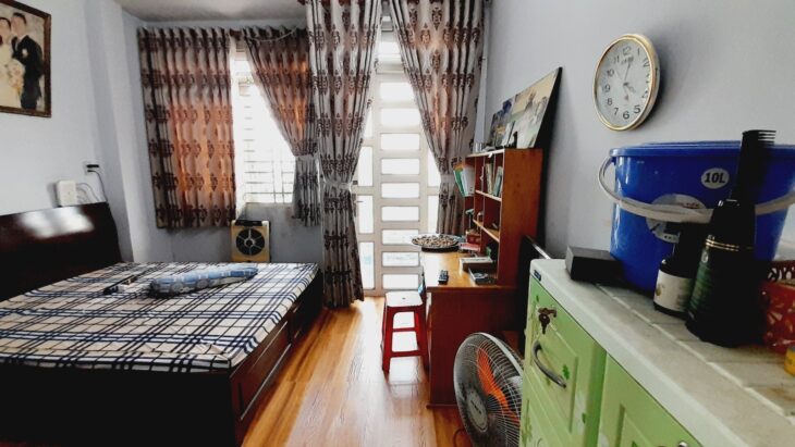 Bán nhà Hẻm xe hơi Hòa Hảo Phường 5 Quận 10, 3.7×12, 2 tầng chỉ 5,2 tỷ