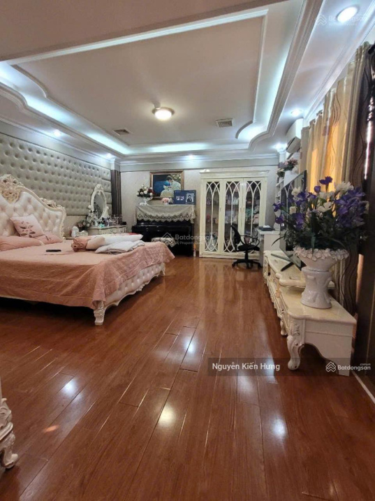 Siêu hiếm – Nhà mặt phố kinh doanh – Đường Cầu Giấy 111m2 10 tầng 67 tỷ