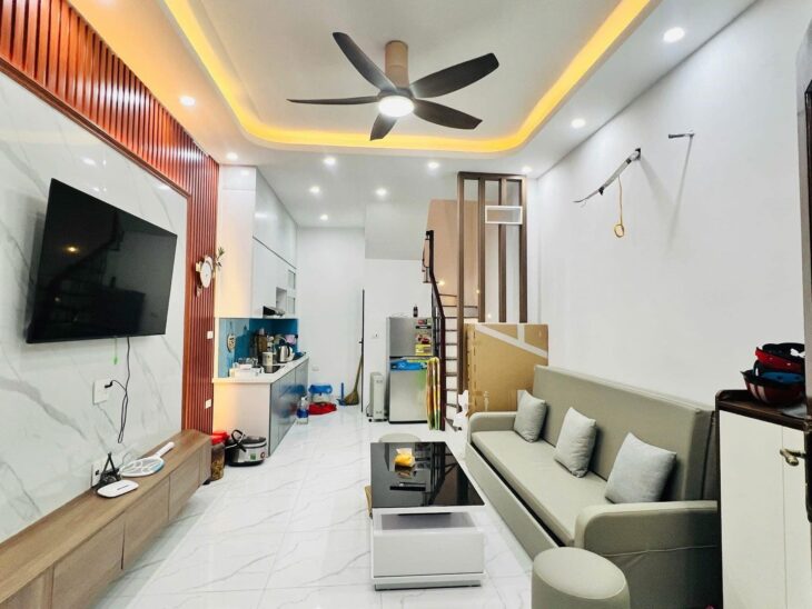 Siêu Hiếm – TT Hà Đông – chính chủ gửi bán căn nhà mới full nội thất 5T – 4N – 40M2 giá 6,45 tỷ