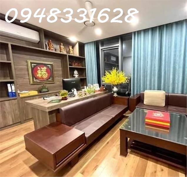 Toà nhà văn phòng Lạc Long Quân tầng thang máy, tầng hầm vỉa hè, đường 12m, 127m chỉ 24.5 tỷ