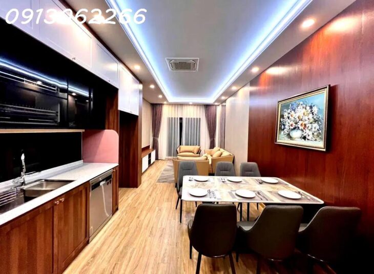 TUYỆT PHẨM -NGUYỄN VĂN CỪ -LB 48m*6T- LÔ GÓC – GARA Ô TÔ- THANG MÁY