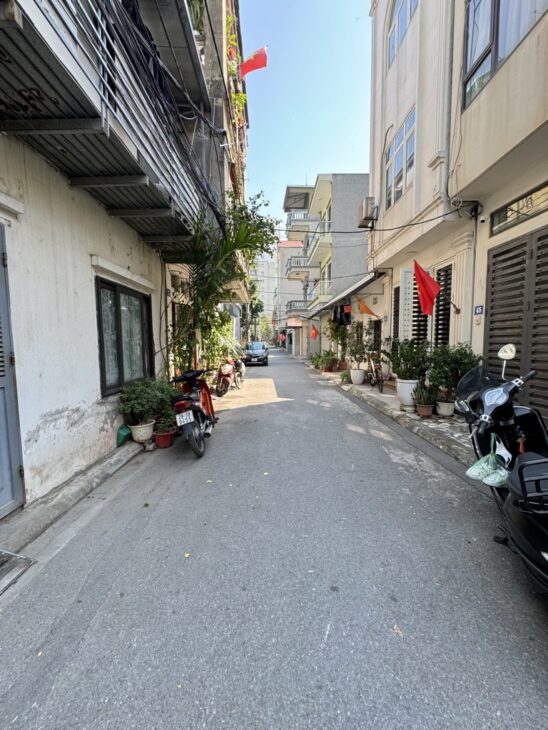 Hiếm – Ô tô tránh – An sinh cực đỉnh- Bán đất tặng nhà C4 Gia Quất Long Biên 51m2 nhỉnh 6 tỷ (