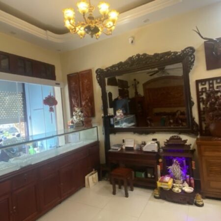 Hiếm, Vị trí đẹp, Lô Góc, ô tô đỗ cửa, view hồ – Bán Nhà Ngọc Thuỵ 51m2- nhỉnh 10 tỷ