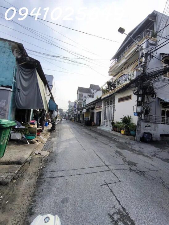 Bán căn nhà 1trệt 1 lầu ngang 7m DT đất 200m2, đường 22, phường Bình Chiểu, Thủ Đức, 15 tỷ