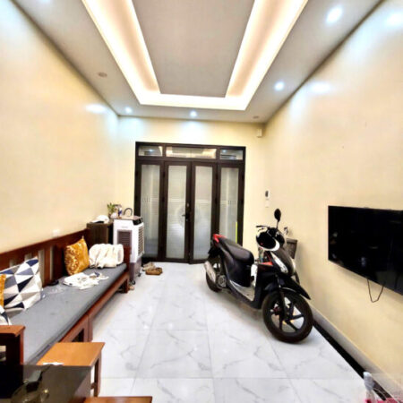 Nhà độc -cực hiếm 2 thoáng vĩnh viễn chỉ còn có sót lại tại Hào Nam – gần Cát Linh – Chỉ có 6.8 tỷ