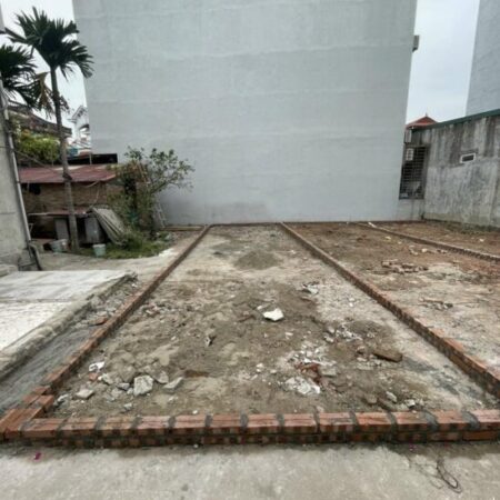 Đất đẹp cạnh TT Trôi, Hoài Đức, cạnh bãi ô tô, giá 2.55 tỷ