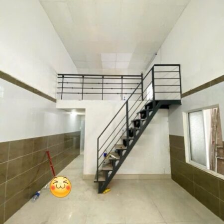 NHÀ KIỆT PHẠM VĂN NGHỊ VÀO Ở NGAY CHỈ 2 TỶ
