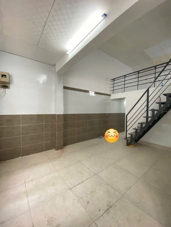 NHÀ KIỆT PHẠM VĂN NGHỊ VÀO Ở NGAY CHỈ 2 TỶ