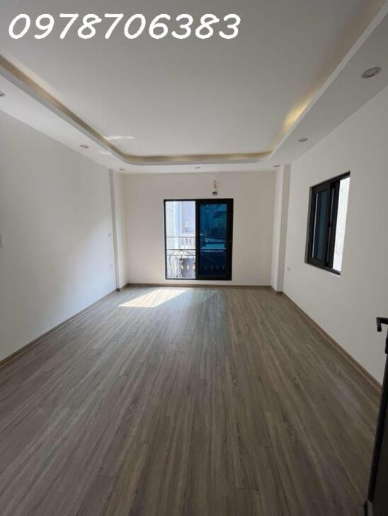 NHÀ ĐẸP ĐÓN TẾT – NGÔ QUYỀN HÀ ĐÔNG – Ô TÔ ĐỖ CỬA – 1 NHÀ RA Ô TÔ TRÁNH – LÔ GÓC PHỐ ĐI BỘ – KINH