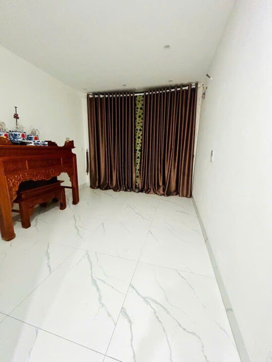 BÁN NHÀ 86 THANH LÂN THANH TRÌ HOÀNG MAI – NHÀ DÂN XÂY – FULL CÔNG NĂNG – GẦN PHỐ – NHIỀU TIỆN ÍCH.