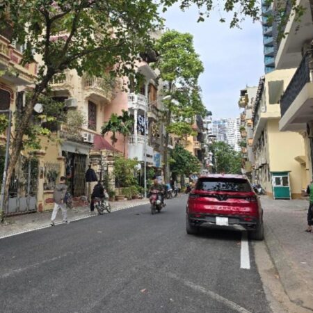 PHÂN LÔ QUÂN ĐỘI HOÀNG SÂM – 41M2 x 4 TẦNG – 12.5 TỶ – KINH DOANH – GARA Ô TÔ