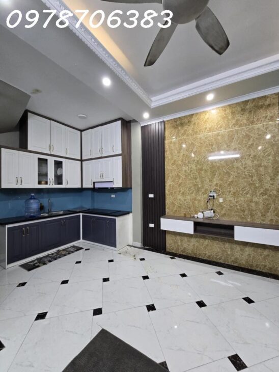 NHÀ ĐẸP PHỐ – TRẦN PHÚ – MẶT NGÕ THÔNG – 15M RA Ô TÔ TRÁNH – HÀNG XÓM KĐT VĂN QUÁN – BÃI ĐỖ XE