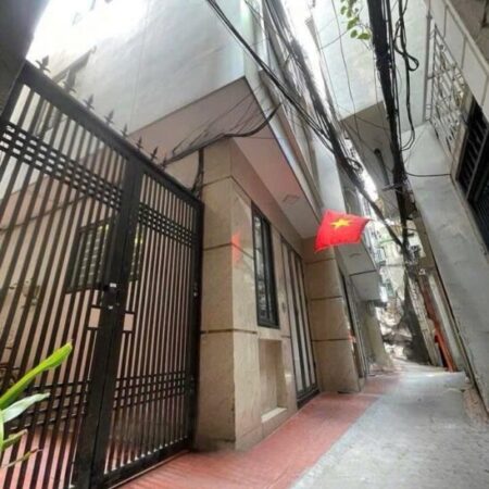 Bán Nhà Phố Pháo Đài Láng. KV TT Đống Đa_Nhà Đẹp,NhiềuTiên Ích.