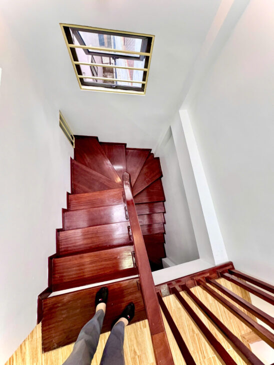 NHÀ ĐẸP VÕ CHÍ CÔNG – NGÕ THÔNG Ô TÔ – 35M2 X 5 TẦNG – 6.75 TỶ – ĐÓN TẾT MỚI