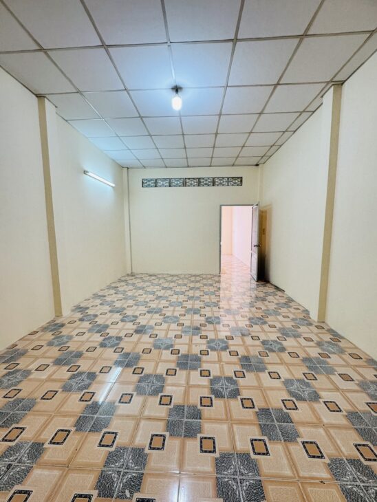 Bán nhà 84m2, 2 tầng, 3PN, ngõ Lê Đình Cẩn, Tân Tạo, Bình Tân – 5.3 tỷ