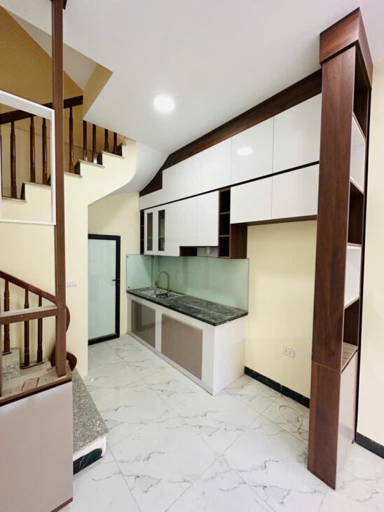 BÁN NHÀ MẶT NGÕ NAM DƯ – NGÕ OTO 4 CHỖ VÀO NHÀ – NHÀ MỚI – LÔ GÓC – NGÕ THÔNG – FULL TIỆN ÍCH