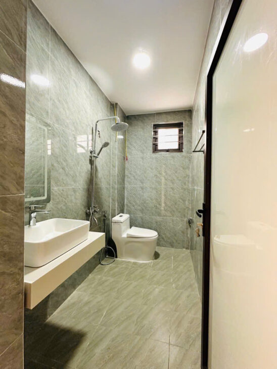 BÁN NHÀ MẶT NGÕ NAM DƯ – NGÕ OTO 4 CHỖ VÀO NHÀ – NHÀ MỚI – LÔ GÓC – NGÕ THÔNG – FULL TIỆN ÍCH