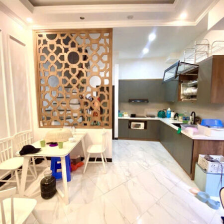 Bán nhà Phố Hào Nam_Tầm tiền siêu hiếm_ Hai thoáng vĩnh viễn_25mx6T_Giá: 5.5 Tỷ.
