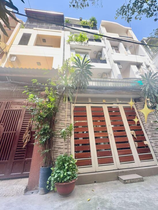BÁN NHÀ MẶT PHỐ CỐNG QUỲNH, QUẬN 1 – 76M2, 4 TẦNG, 8PN, 19.9 TỶ – SỔ HỒNG CHÍNH CHỦ