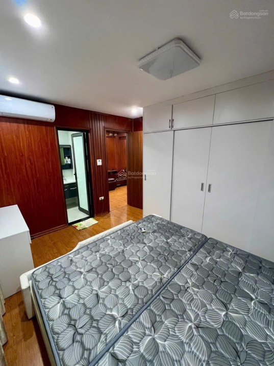 Ô TÔ ĐỖ CỬA HÀNG NÓNG NHANH KẺO HẾT TT THANH XUÂN S50m x 5 tầng x 6,x tỷ Nhà thuong luong manh