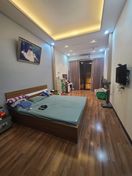 Giá đầu tư! Bán nhà VIP Thái Hà, KD, ô chờ TM, oto, 58m2, 4T, 12 tỷ