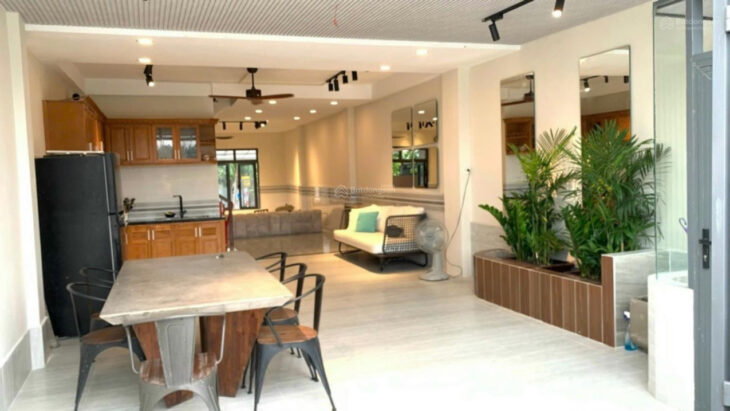 Nhà 4 tầng khu Compound riêng, view sông, công viên, sau lưng hồ nước cực Chill, full NT, chỉ 7tỷ95