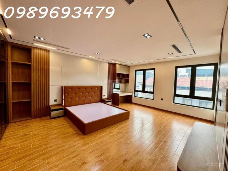 Chính chủ cần bán gấp, phân lô, Lê Trọng Tấn, Khương Mai, Thanh Xuân, 10,8 tỷ, 48m2, ô tô ngủ nhà