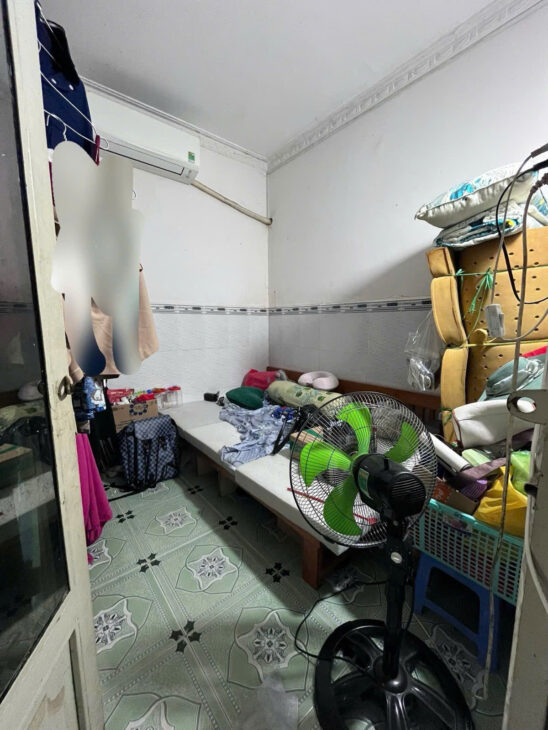 Cần bán nhà tại Lê Văn Khương, Quận 12 Nhà có vị trí thuận tiện, gần các tiện ích và giao thông dễ