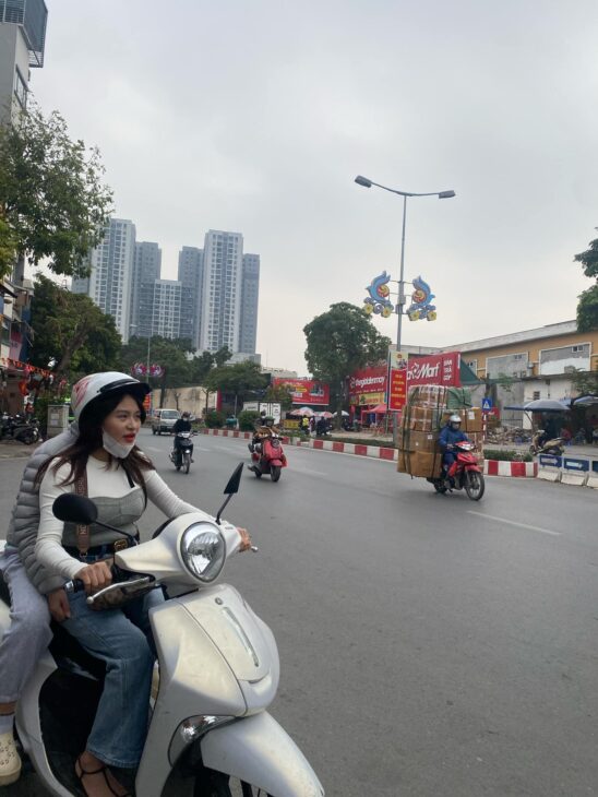 Siêu Hiếm – TT Hà Đông – chính chủ gửi bán căn nhà mới full nội thất 5T – 4N – 40M2 giá 6,45 tỷ