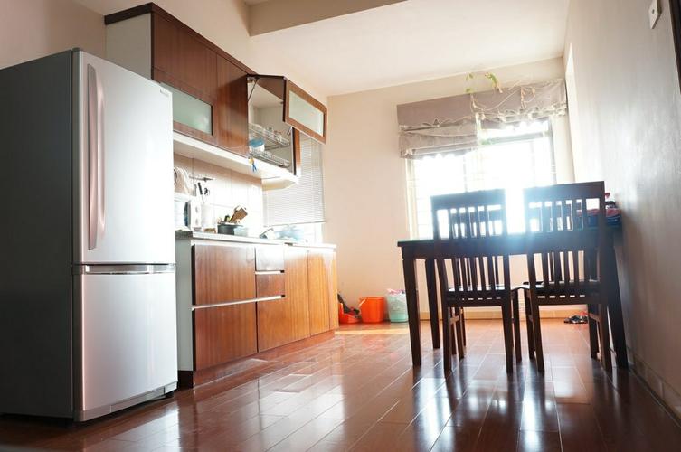 Bán nhà 3 tầng 92m2 mặt tiền 6,8m ôtô ngủ trong nhà tại Đội Nhân Ba Đình giá chỉ 18 tỷ