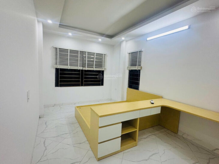 Bán nhà 5 tầng mới xây dựng đẹp lung linh tại Phú Thượng – Tây Hồ, gần phở Hồ Lợi