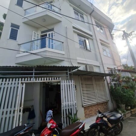 HXH 7 CHỖ – 500m RA HOÀNG DIỆU 2 – 130m2 SÀN – 3 TẦNG KIÊN CỐ – Ở NGAY ĐÓN TẾT