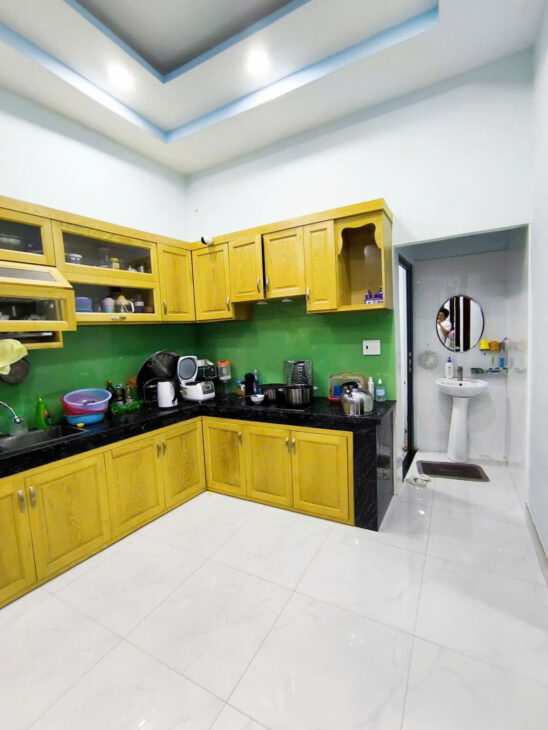 Hàng Thơm – Bán nhà 109M2 HXH, Ngang 8.4M, Gần Phạm Văn Đồng – Tô Ngọc Vân – Chỉ 5,x tỷ