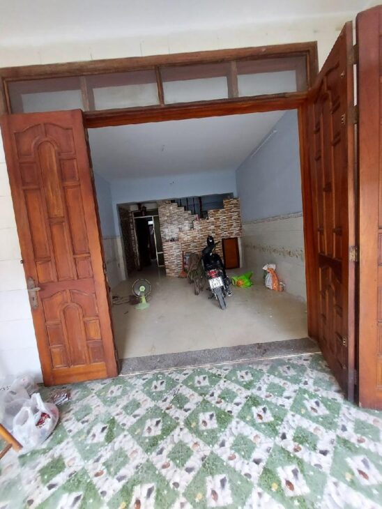 BÁN NHÀ MẶT TIỀN KINH DOANH CẠNH ĐƯỜNG QL13. HIỆP BÌNH PHƯỚC. TĐ GIÁ 5 TỶ 250 TL.