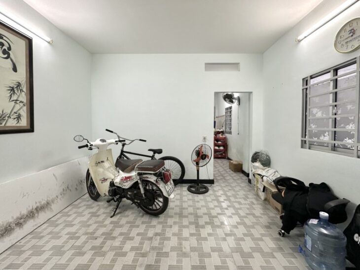 Bán Nhà Chu Văn Ăn 4×10, 2 Tầng 3PN kế Học Viện Cán Bộ Chỉ 4.3 Tỉ