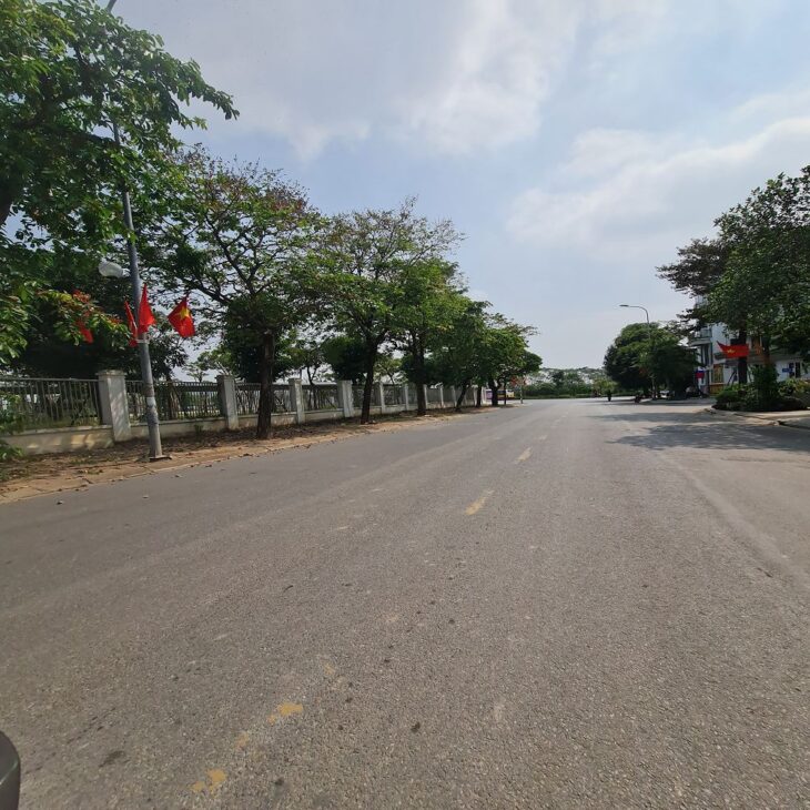 Bán Nhà 2,5 tầng 181m2 tại Đa Tốn, Gia Lâm, Hà Nội. Lh 0989894845