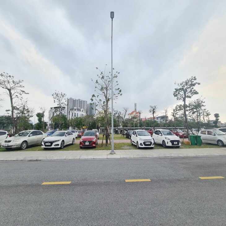 Bán nhà 4.5 tầng vừa ở vừa kinh doanh tại Trâu Quỳ, Gia Lâm, Hà Nội.