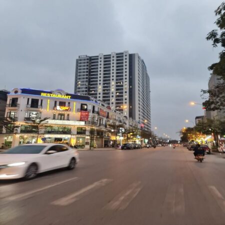 Bán nhà 4.5 tầng vừa ở vừa kinh doanh tại Trâu Quỳ, Gia Lâm, Hà Nội. Bán nhà 4.5 tầng vừa ở vừa kinh doanh tại Trâu Quỳ, Gia Lâm, Hà Nội.