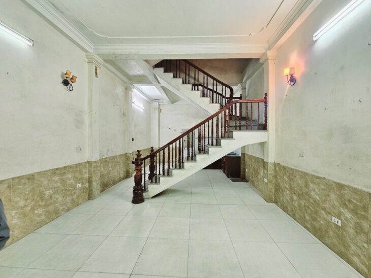 NHÀ ĐẸP NGÕ OTO NGUYỄN KHANG – 50M2 X 4 TẦNG – 10.8 TỶ – SỔ ĐẸP