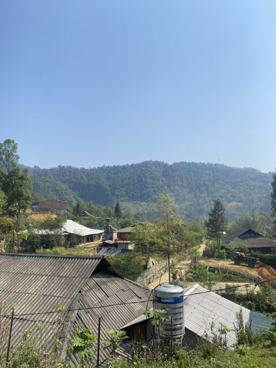 Đất nền full thổ cư rộng 800m tại khu du lịch Sapa cần sang nhượng gấp giá cực ưu đãi.