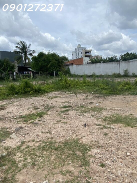 Bán nhà mặt phố Xuân Thới Thượng 26, Hóc Môn, 892m², 23.2 tỷ,