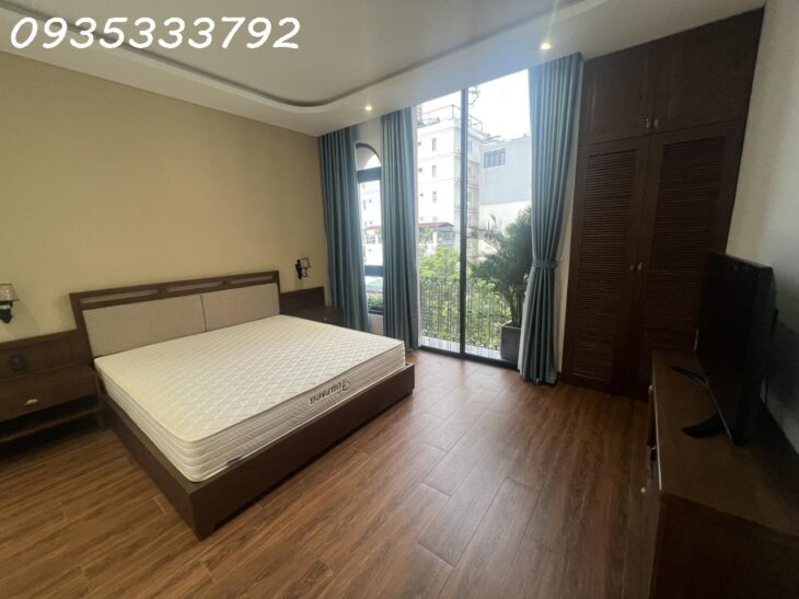 1- Bán gấp Toà căn hộ SIêu Hót MT KD Lê Thước, Sơn Trà, 90m2, 7 Tầng, 1 tum, 10PN , Giá chi 14,2