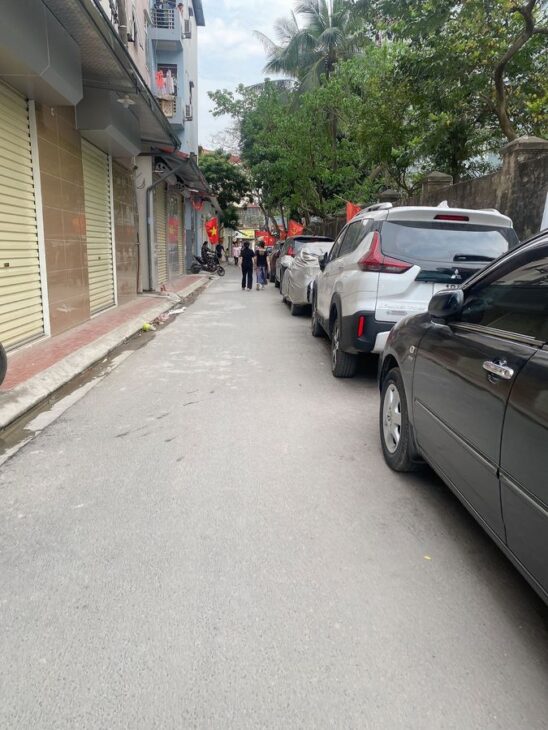 Bán đất ngay BV Phương Đông ĐH Mỏ 20m ra phố ô tô tránh, mặt tiền rộng 46m nhỉnh 4 tỷ