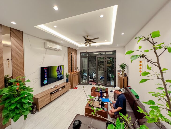 NHÀ MỚI ĐÓN TẾT ĐỨC DIỄN, 30M2X5T,50M RA PHỐ, NGÕ THẲNG, NỘI THẤT FULL, 6.3 tỷ