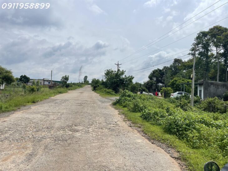 GIẢM THÊM 500 TRIỆU CHỈ CÒN 2.5 TỶ 1000m2 đất thổ cư Lương Định Của, thị xã LaGi sổ riêng