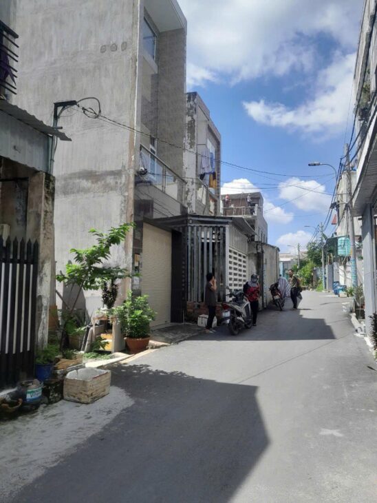 Bán đất thổ cư 56m2 Đường số 28, Long Thạnh Mỹ, Q.9 – 3.2 tỷ